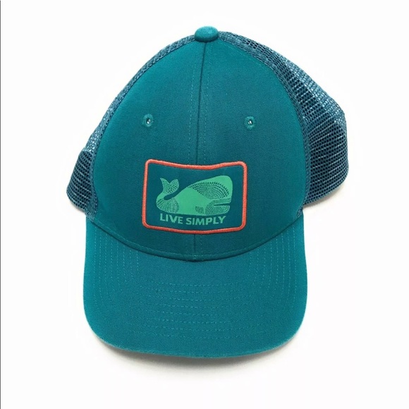 live simply whale hat